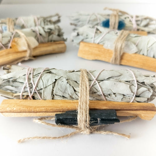 Palo Santo, Sage &amp; Crystal Smudging Bundle