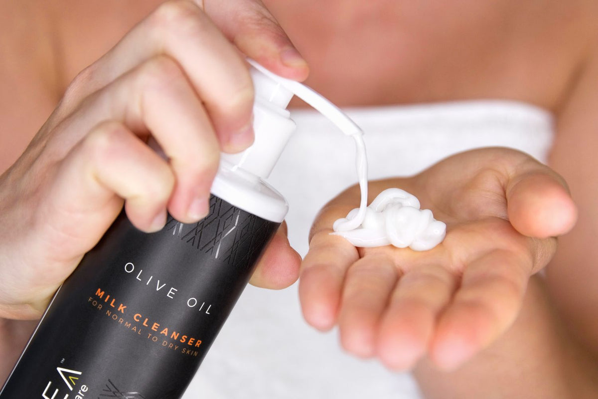 Olive Oil Milk Cleanser
