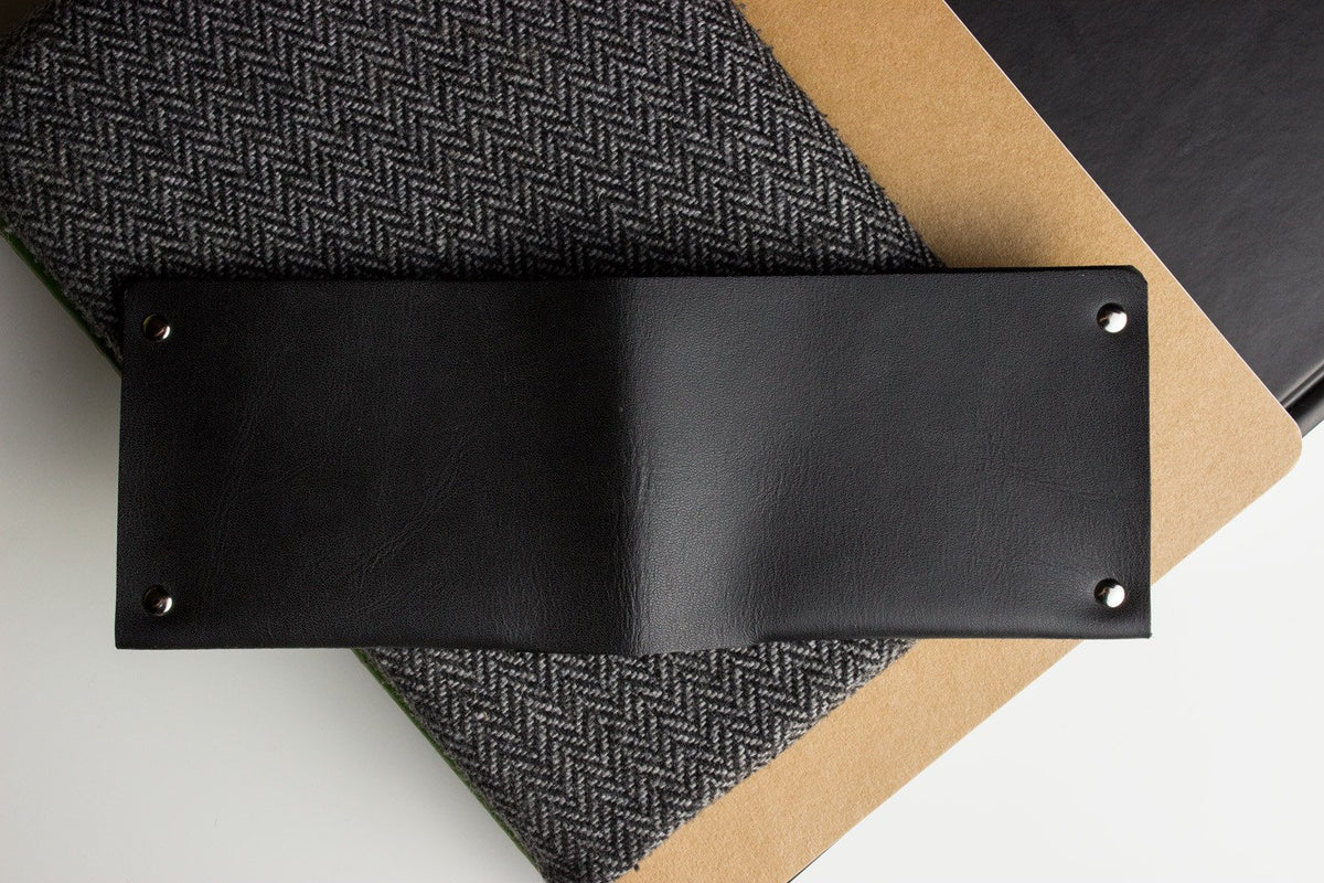 Unstitched Leather Billfold Wallet