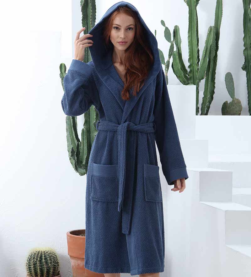 Women&#39;s Hooded Turkish Cotton Terry Cloth Robe